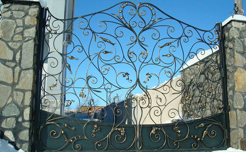 Изготовление кованые ворота  в Екатеринбурге