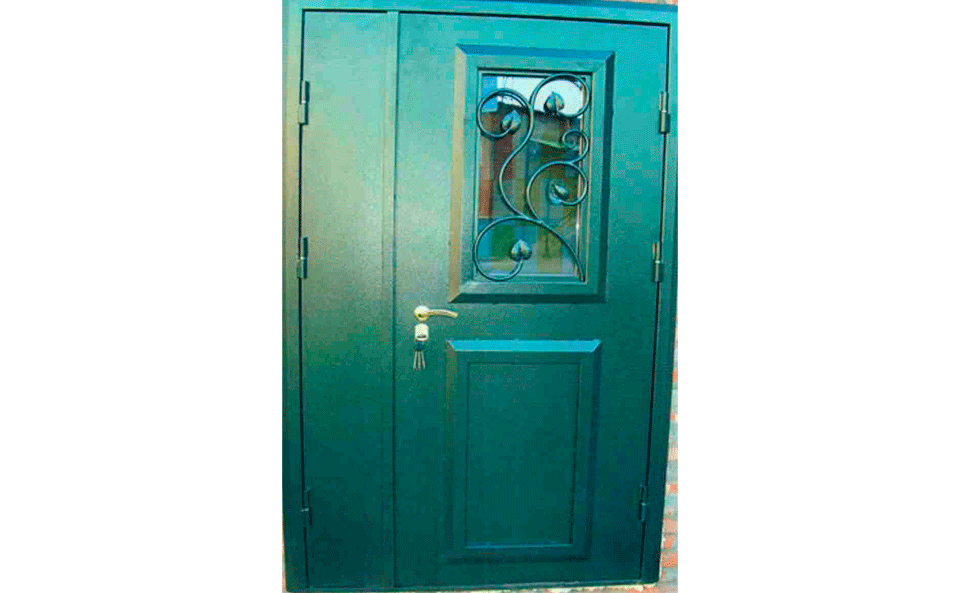 Изготовление железная дверь с коваными элементами в Екатеринбурге